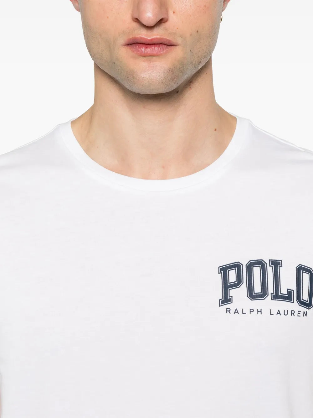 camiseta com estampa de logotipo