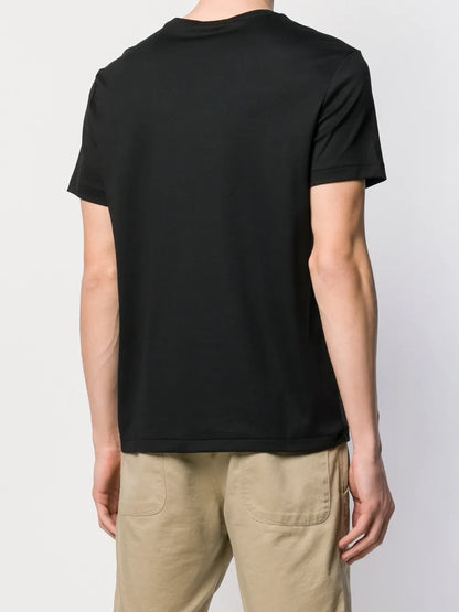 camiseta bordada com logotipo