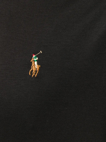 camiseta bordada com logotipo