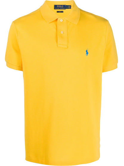 camisa polo com logotipo bordado