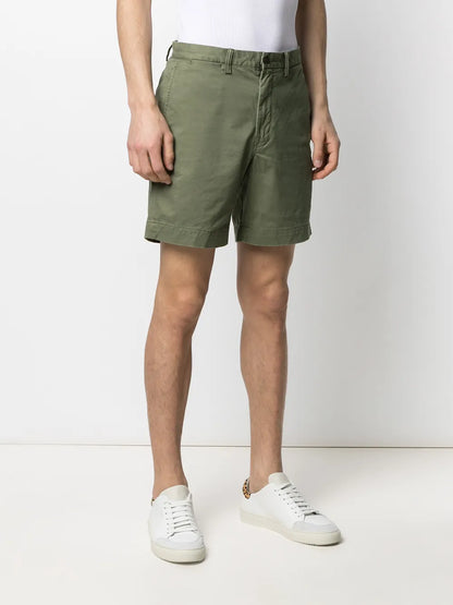 shorts chino de perna reta
