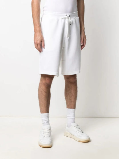 shorts com estampa de logotipo