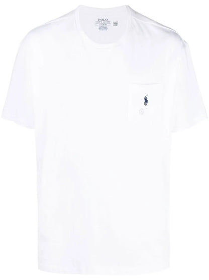 camiseta de manga curta com logotipo bordado