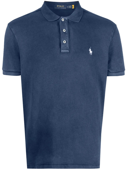 camisa polo com logotipo bordado