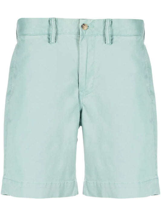 shorts chino com logotipo bordado