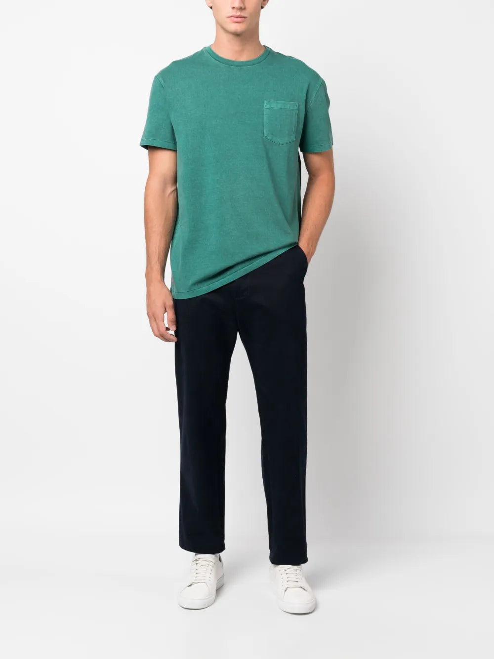 camiseta slim fit clássica