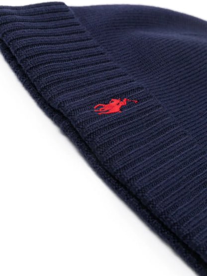 gorro de lã canelada com logotipo bordado