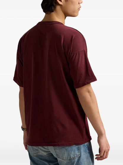 camiseta de gola redonda com estampa gráfica