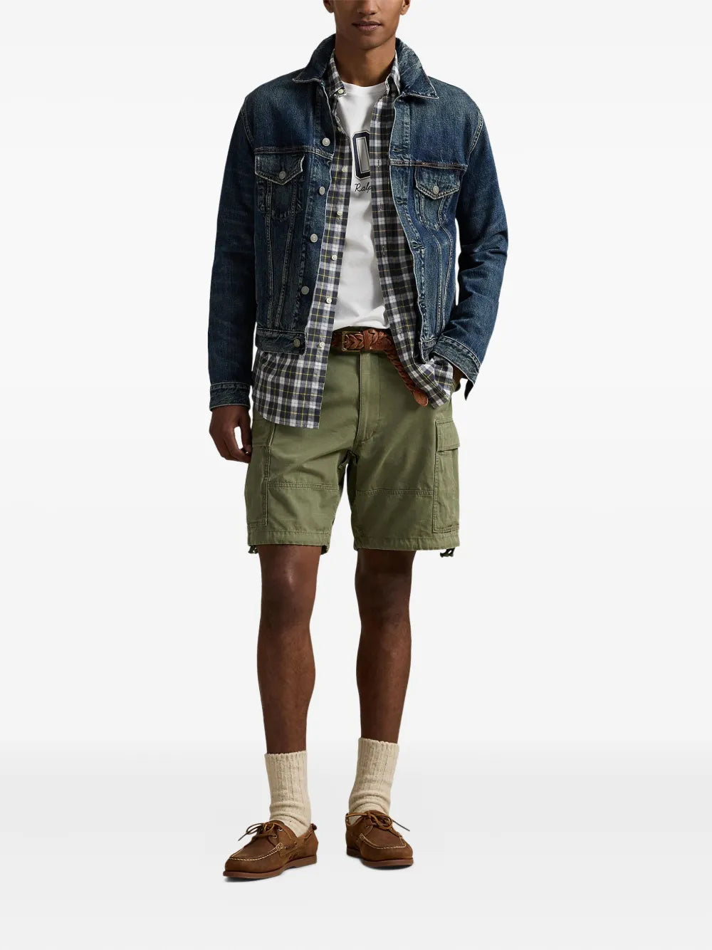 camiseta de manga curta com estampa de logotipo