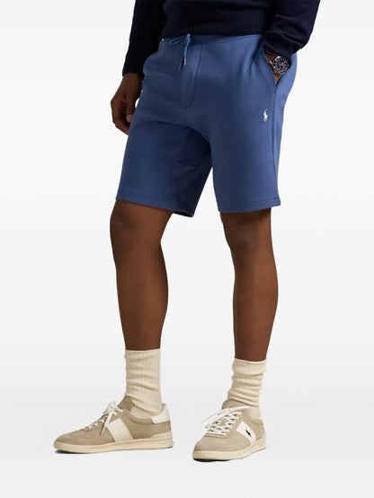 shorts com cordão na cintura